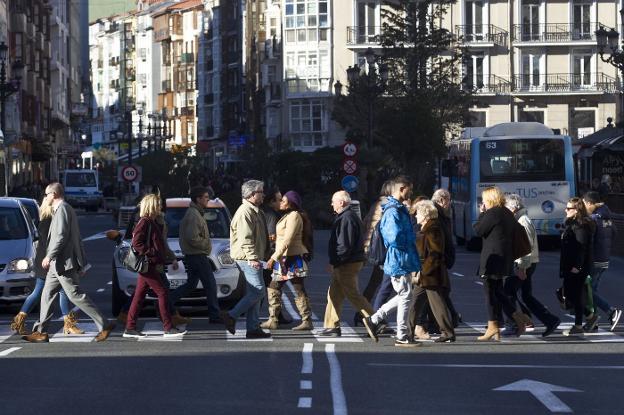 Santander rebajó su deuda en 16 millones en 2017, pasando de los 69 que debía en 2016 a los 53 actuales.