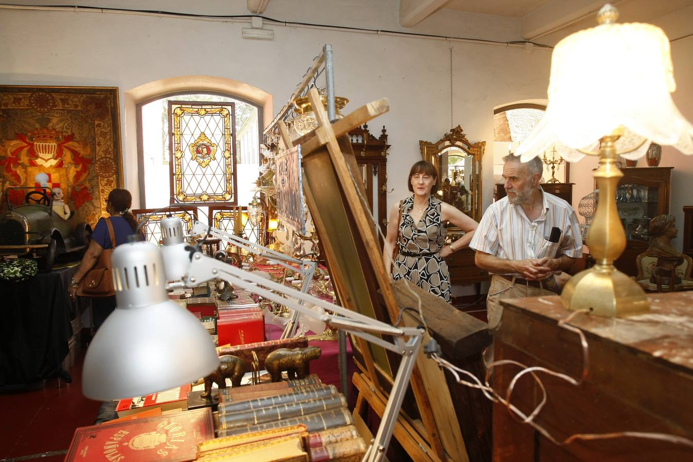 Más de 90 expositores de cinco países y 10 comunidades autónomas, y más de 42.000 objetos vintage, retro, almoneda y antigüedades en la XIX Feria Desembalaje Cantabria