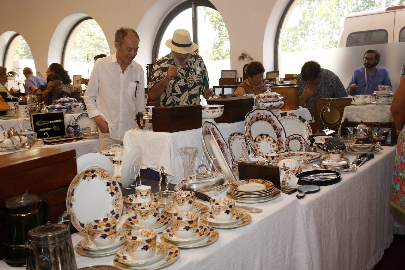 Más de 90 expositores de cinco países y 10 comunidades autónomas, y más de 42.000 objetos vintage, retro, almoneda y antigüedades en la XIX Feria Desembalaje Cantabria