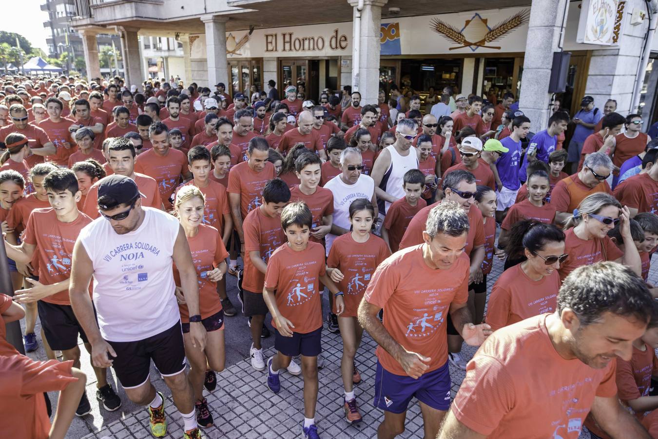 Fotos: Una causa solidaria para correr en Noja