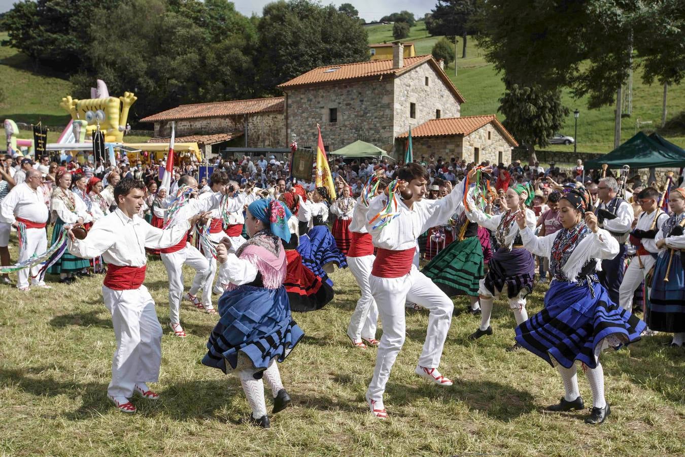 Fotos: Los pasiegos veneran a su Virgen de Valvanuz