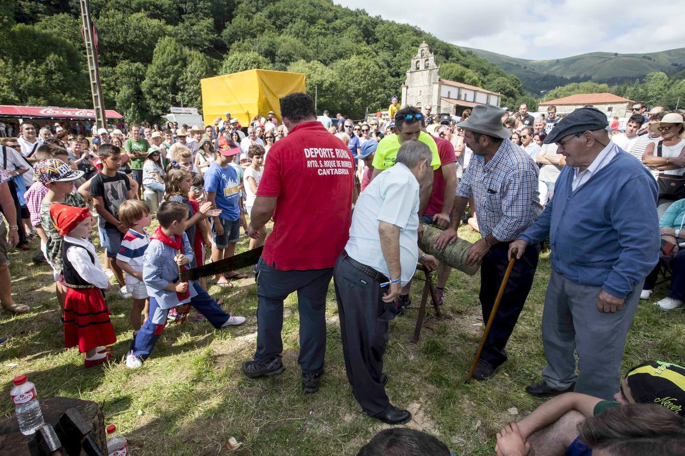 Fotos: Los pasiegos veneran a su Virgen de Valvanuz