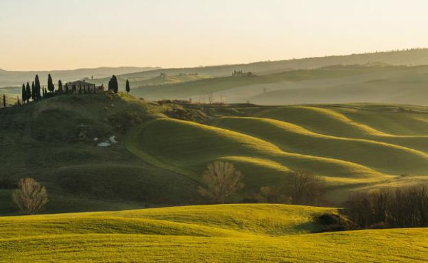 Cortona, un mirador de piedra en plena campiña italiana