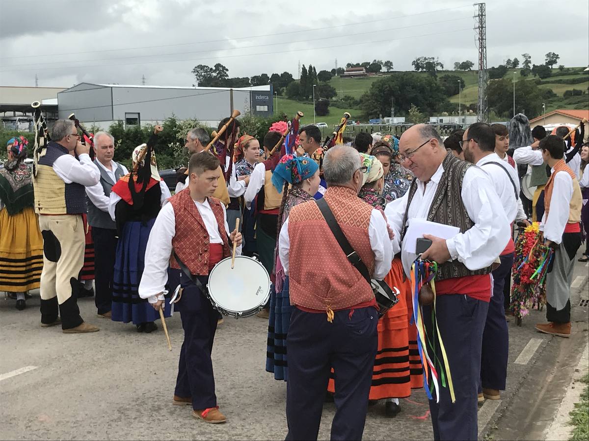 Fotos: Imágenes de los Encuentros Astur-Cántabros en Orejo