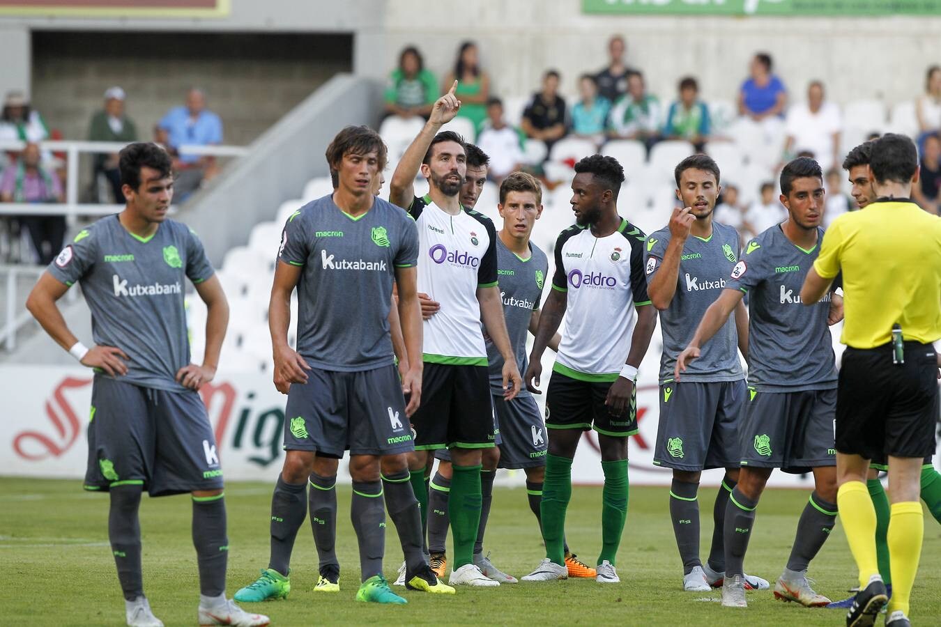 Fotos: Victoria del Racing frente a la Real Sociedad B