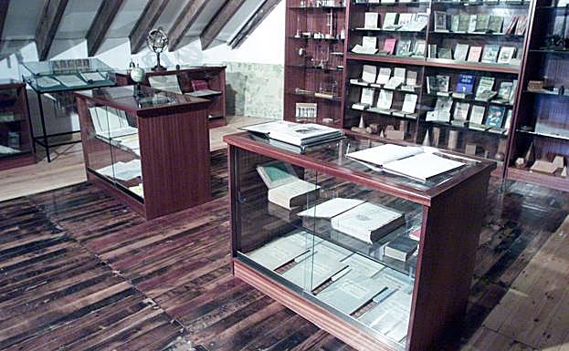 El museo Agapito Cagigas se encuentra en el ático del mismo centro. 