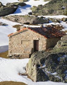 Imagen secundaria 2 - La cabaña de Hoyo Sacro y su fundador García Guinea