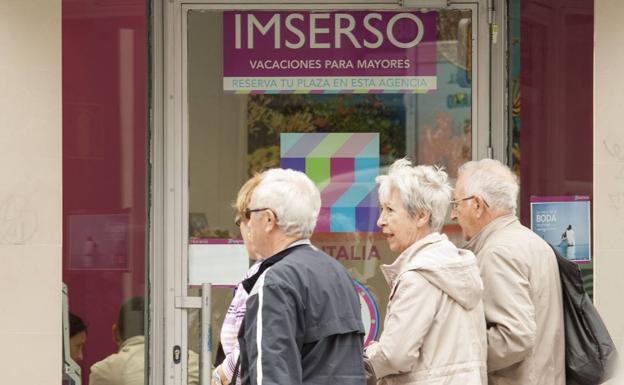 Plaga cubrir temperamento La venta de plazas para los viajes del Imserso comenzará el día 17 en  Cantabria | El Diario Montañés