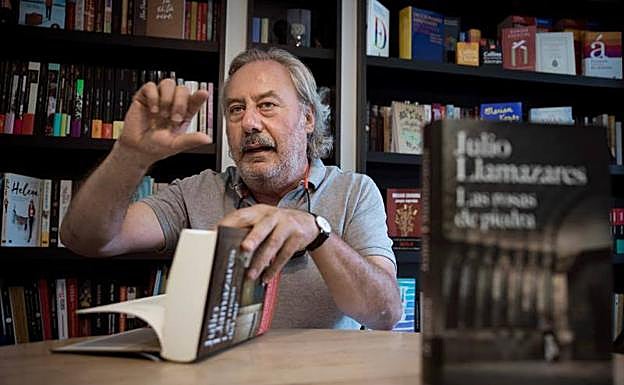 El escritor Julio Llamazares.
