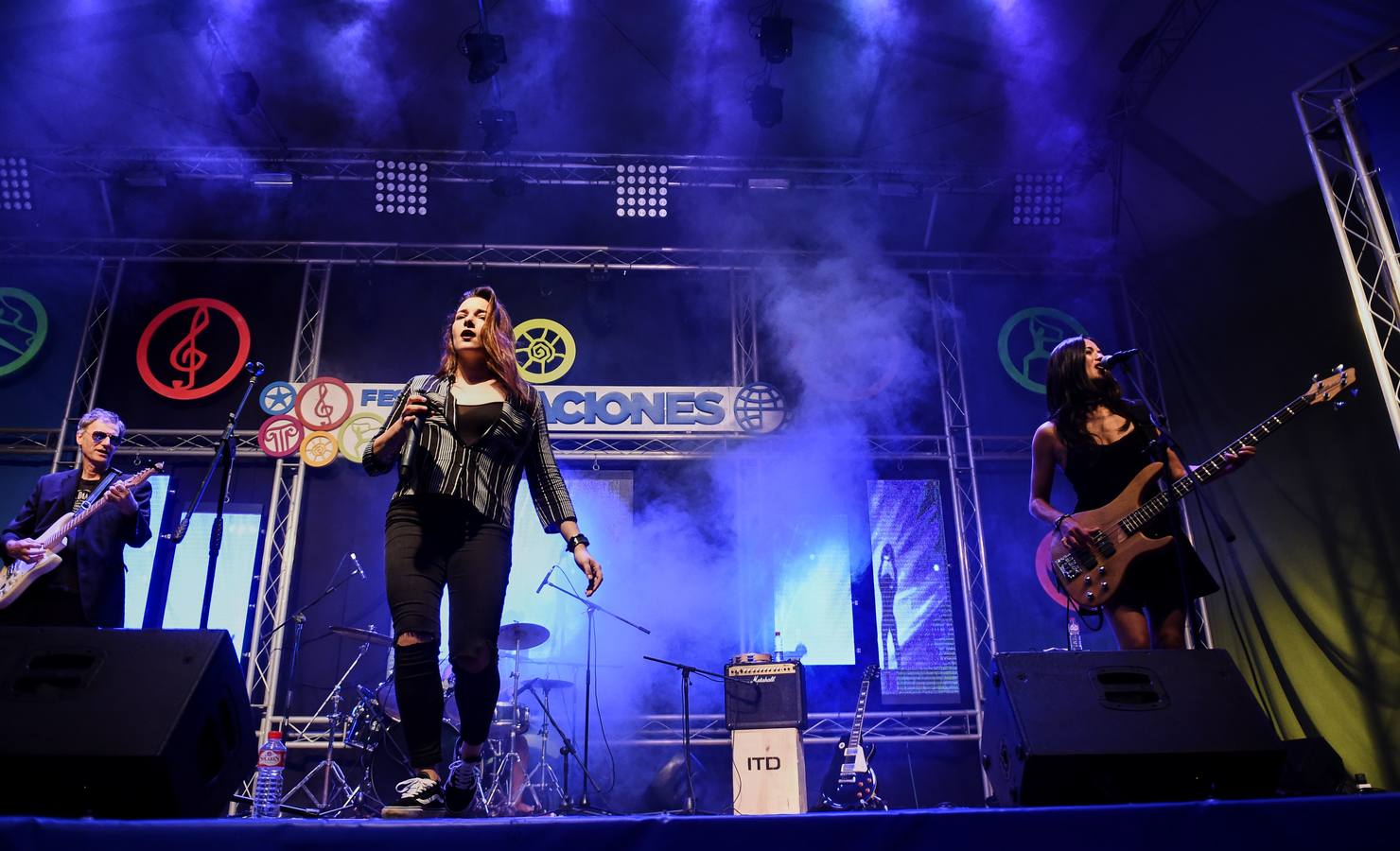 The Black Girls, en concierto. 