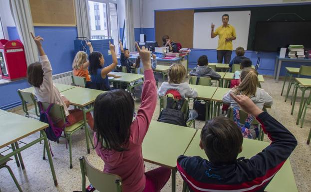 Una clase del colegio Ramón Pelayo el pasado viernes, primer día de curso.