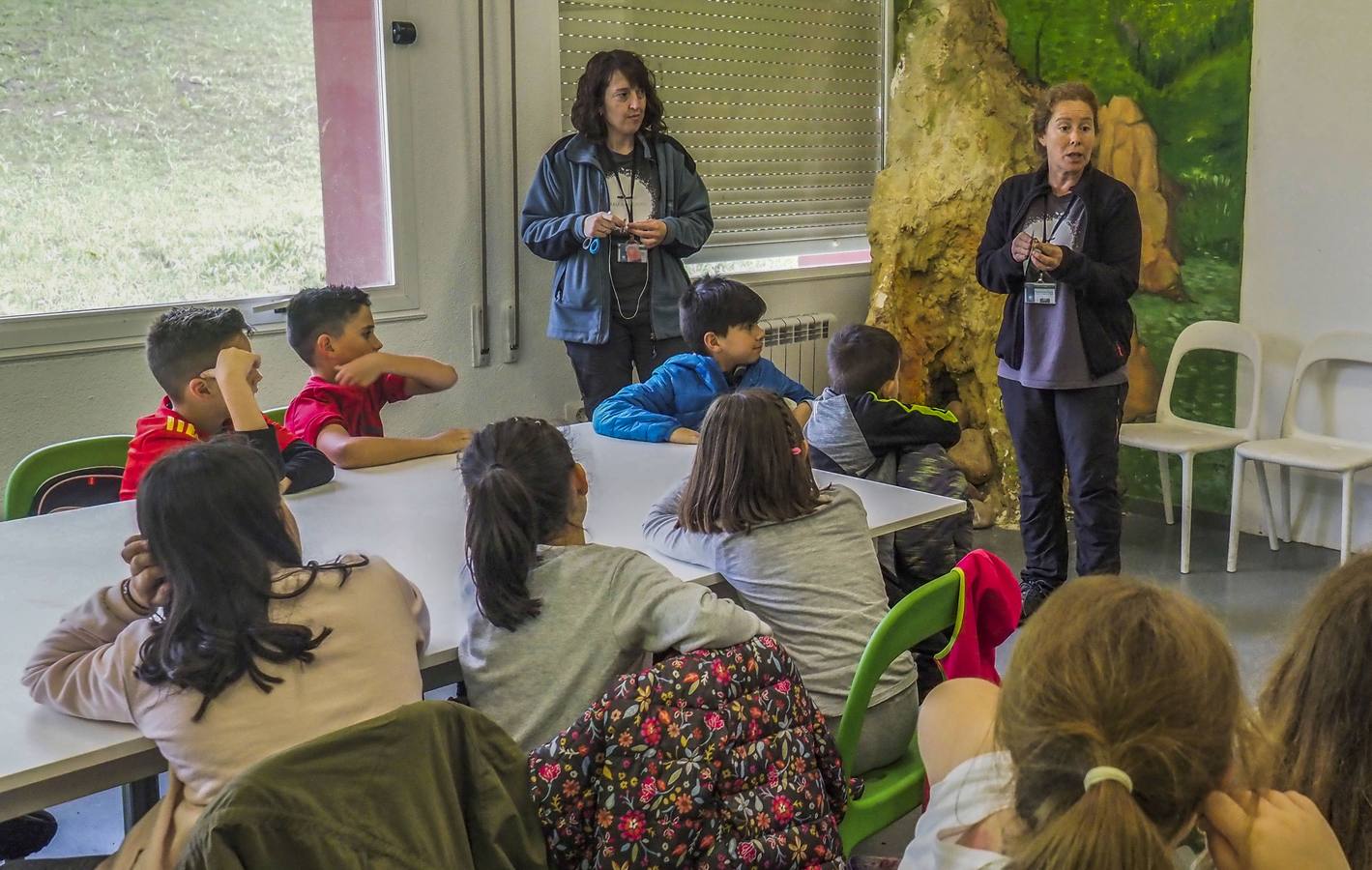 Los escolares han comenzado el curso en medio de una batalla entre los profesores y el Gobierno regional. 