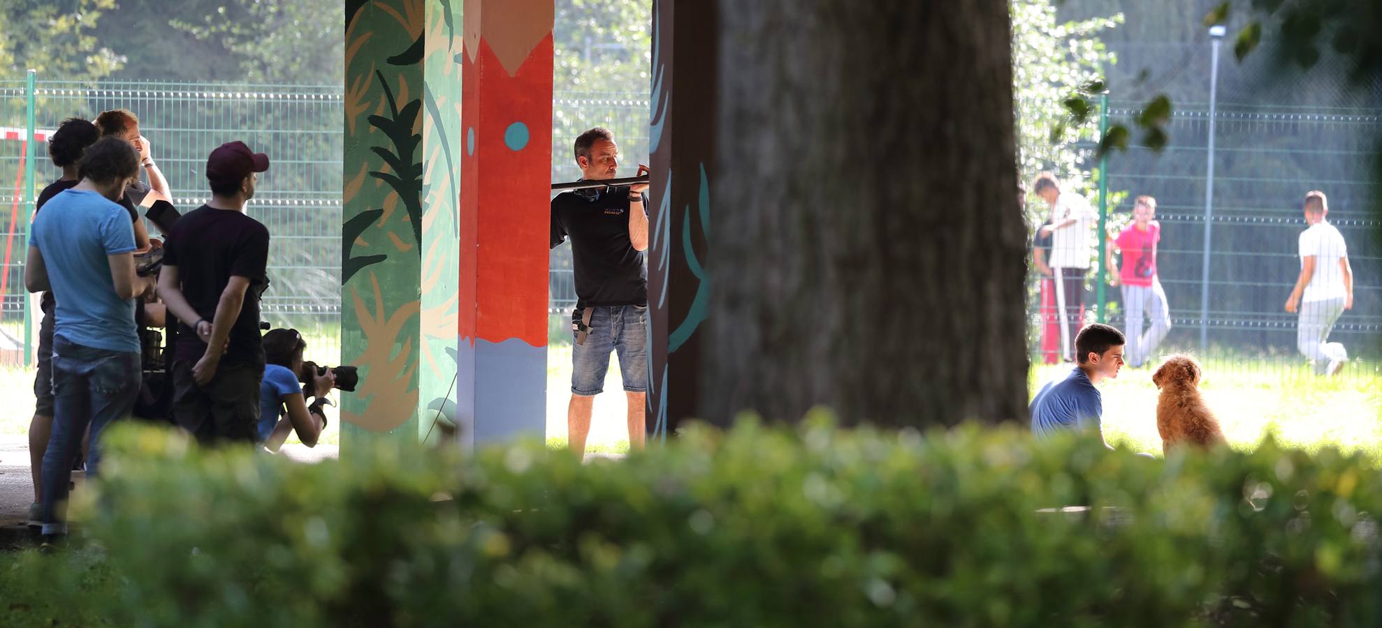 El cineasta Daniel Sánchez Arévalo ha rodado esta semana en Viérnoles, donde se recreó un centro de menores