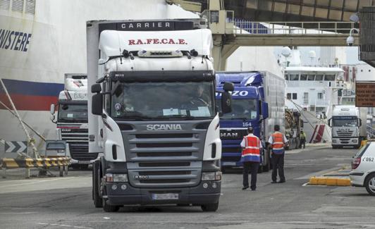La Guardia Civil ha impedido ya 700 entradas de polizones en el Puerto, un 78% más que en 2017