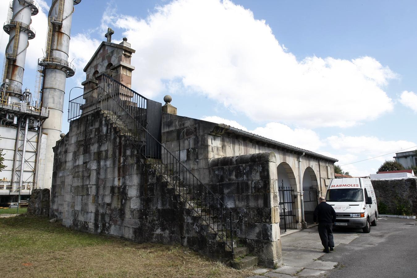 Fotos: Los desperfectos en la parroquia de San Martín de Duález