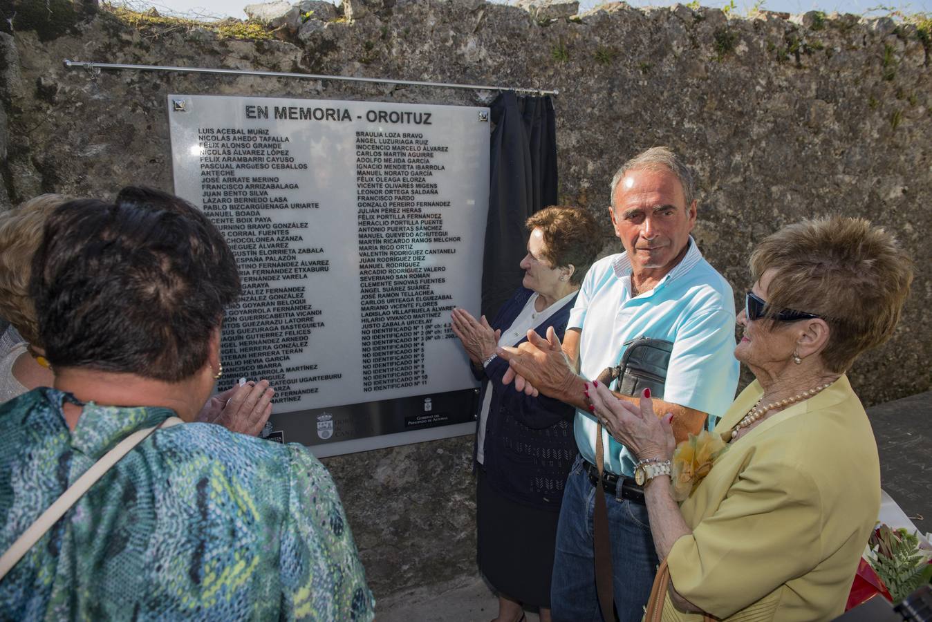 Cantabria, País Vasco y Asturias han recordado a los milicianos de la 'Lista Larrinoa', bombardeados en Ampuero en el verano de 1937