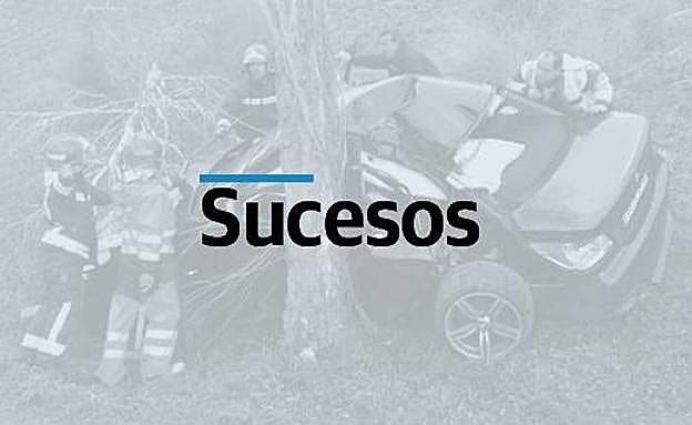 Robo con violencia a un repartidor de paquetes en un centro comercial de Maliaño