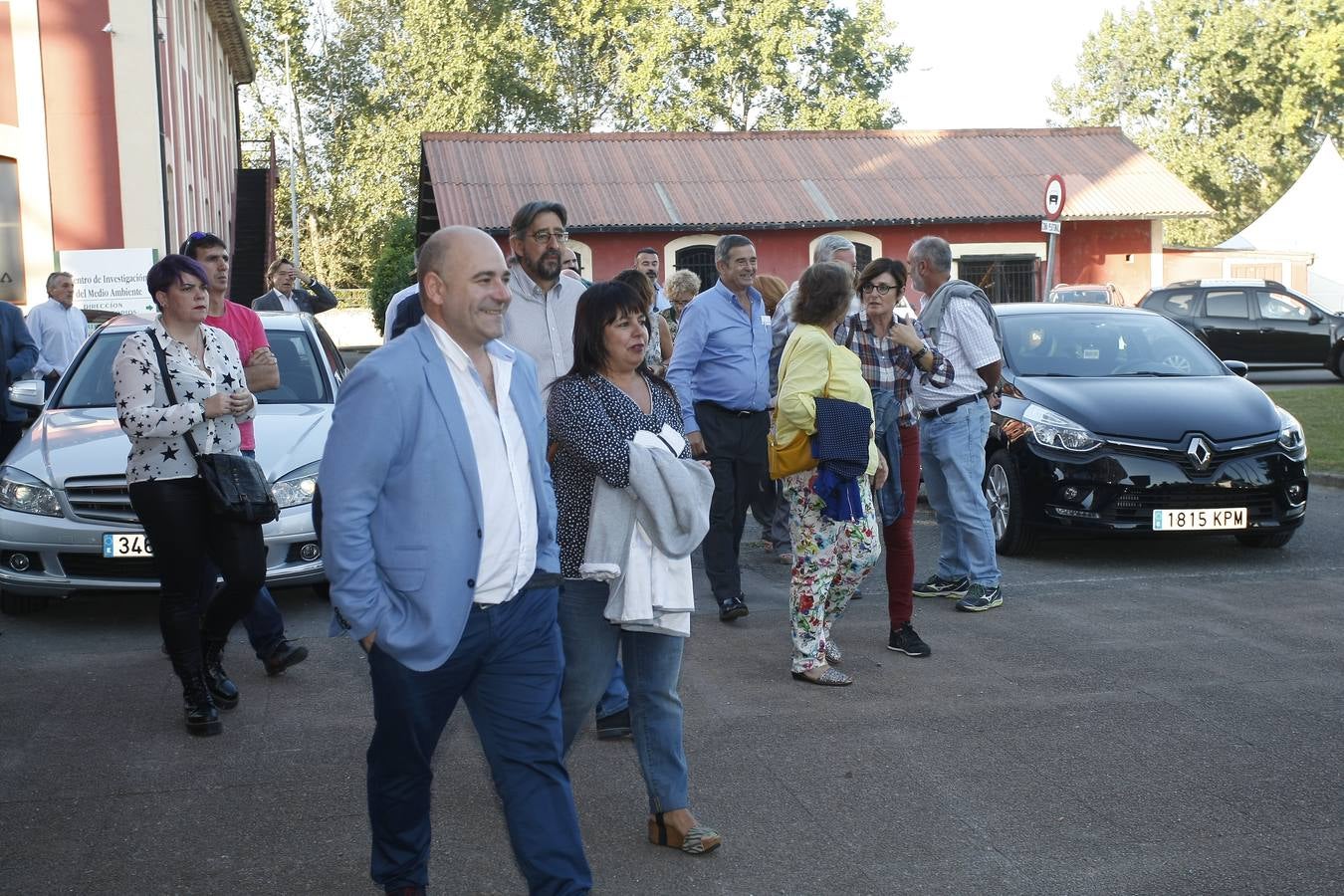 Revilla reúne en Torrelavega a alcaldes y concejales