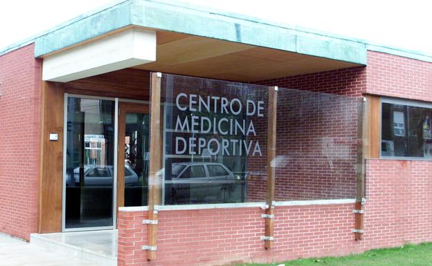 Fachada del Centro de Medicina Deportiva de Cantabria, en la Casa del Deporte.