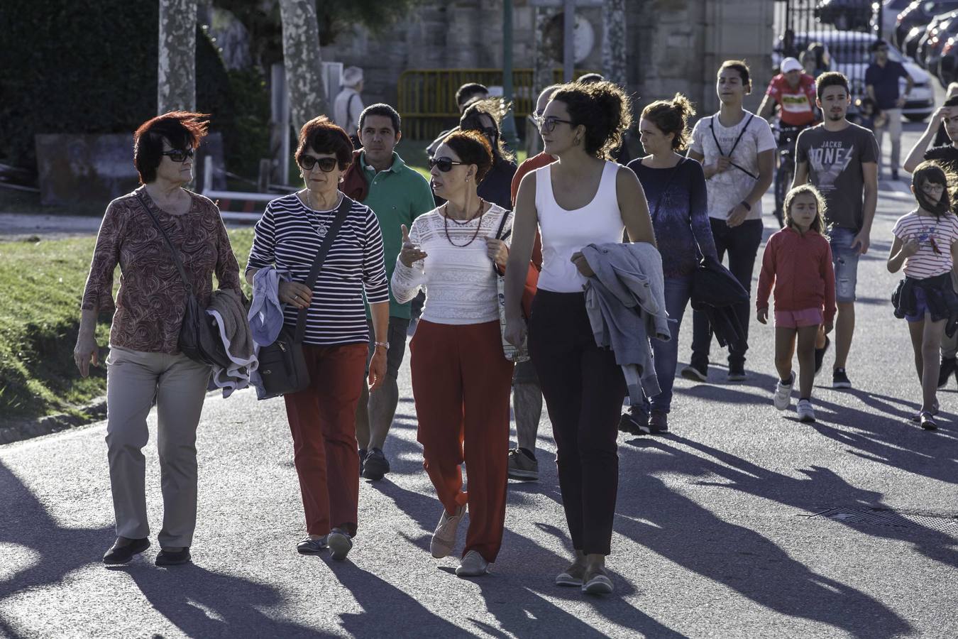 Fotos: Los turistas llenan Cantabria en este Puente del Pilar