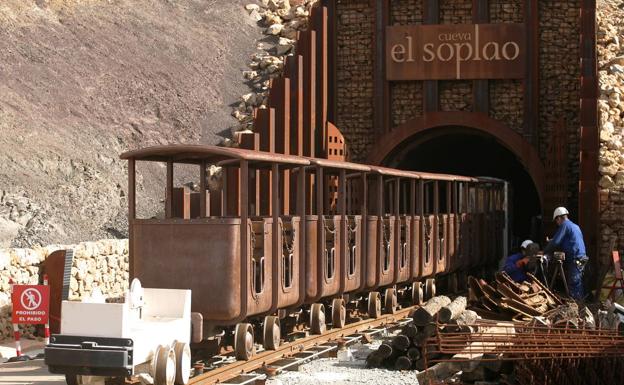 La cueva de El Soplao, uno de los grandes atractivos de la región. 