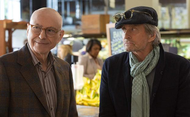 Michael Douglas y Alan Arkin en 'El método Kominsky' (2018).