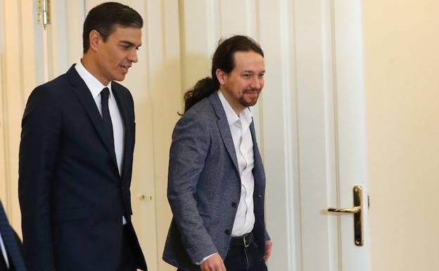 Pedro Sánchez (i) y Pablo Iglesias. 