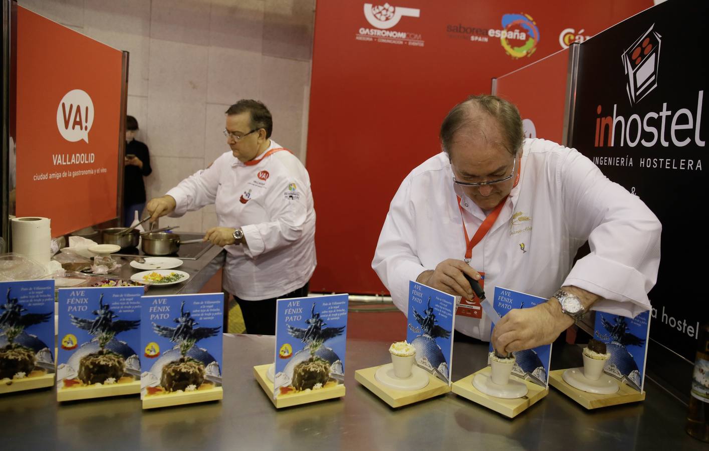 La ciudad castellana acoge el Campeonato Mundial de Tapas y el XIV Concurso Nacional, en el que participan los cocineros Francisco Cotera, del Balneario de Solares, y Nacho Pérez Malagón, de El Pericote de Tanos