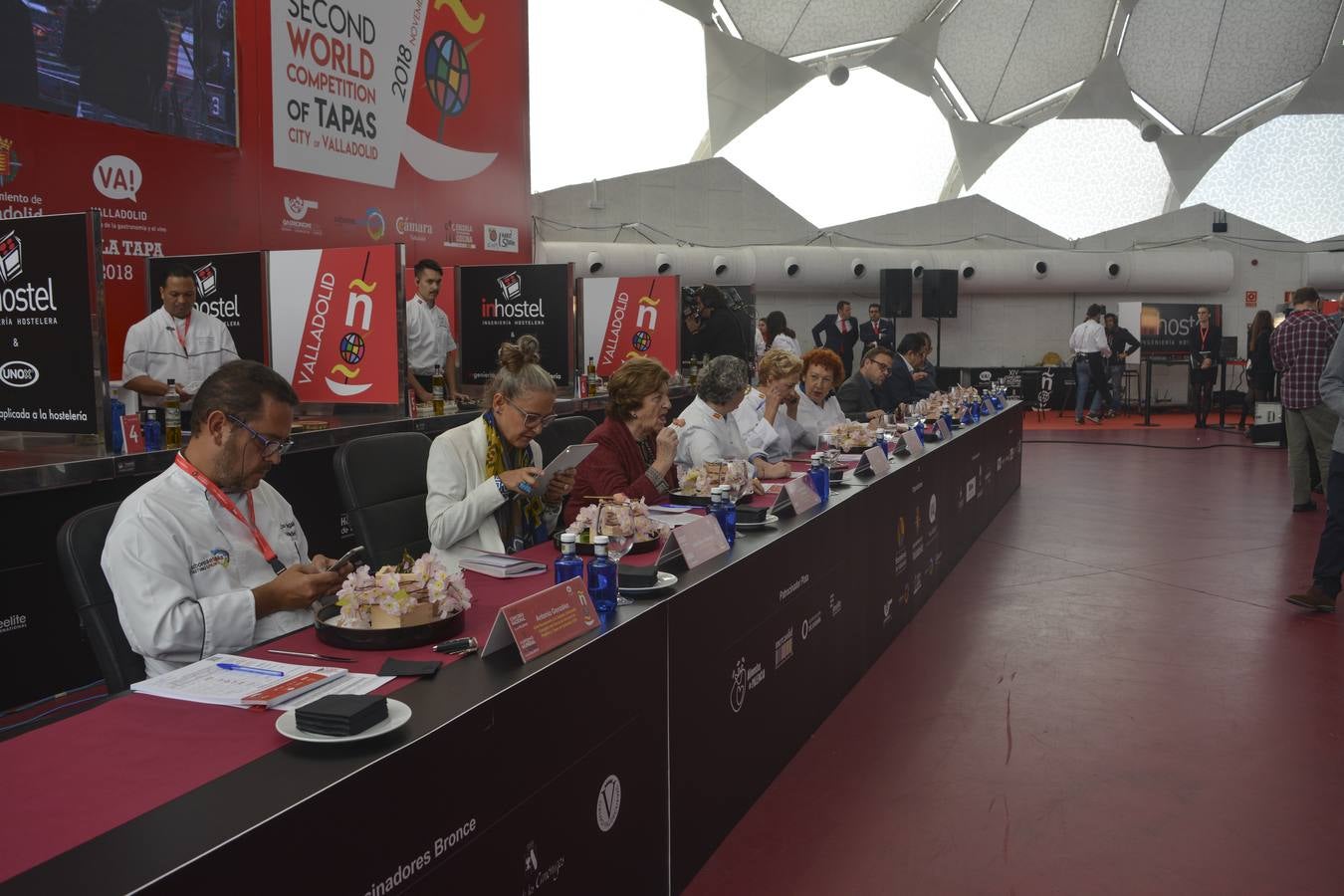 Han competido un total de 16 cocineros de 14 países: Portugal, Nueva Zelanda, Puerto Rico, Noruega, EE. UU., Perú, Taiwan, Argentina, México, Ecuador, Colombia, Irlanda y España, representada por el chef Igor Rodríguez Sanz (ganador del Concurso Nacional en 2017)