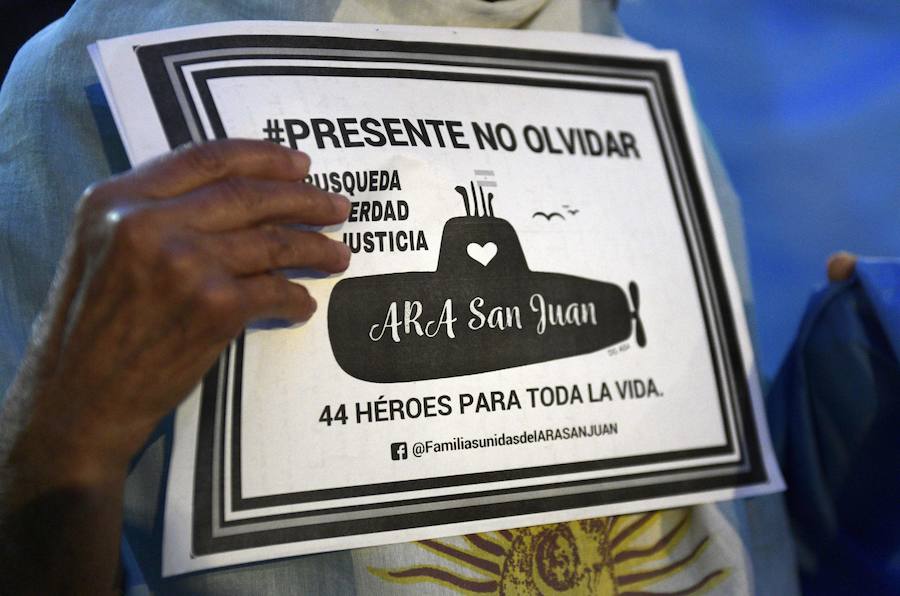 Imagen secundaria 1 - La falta de medios para reflotar el &#039;ARA San Juan&#039; empaña la alegría por su hallazgo
