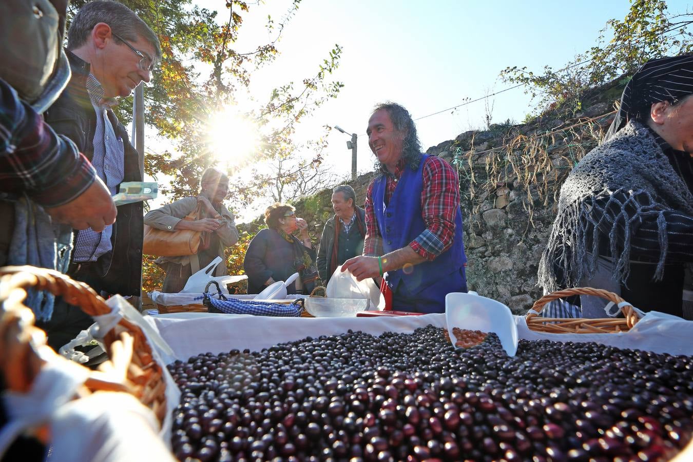 La villa cántabra se volcó con la celebración de su tradicional feria de la Alubia.