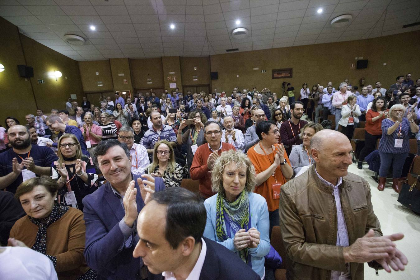 Fotos: Zuloaga se distancia del PP y dice que al PSOE «nadie le da lecciones»