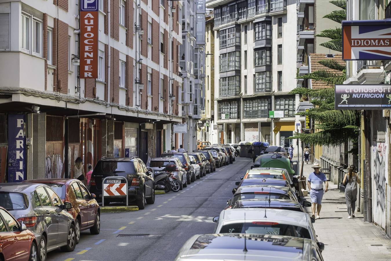 Imagen de archivo de la estrecha y estresante calle Magallanes de Santander.