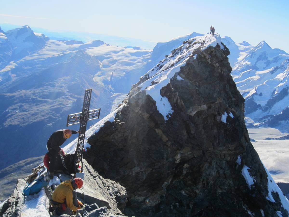 Imagen Espectaculares imágenes de la subida al Cervino.