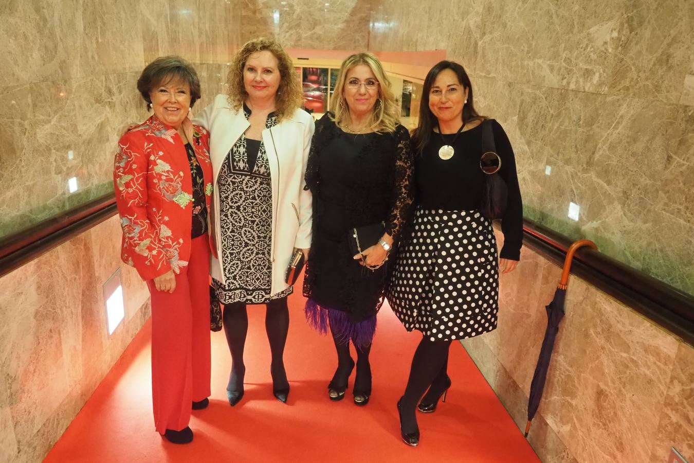 Fotos: Acto de entrega del premio Empresaria del Año 2018 a Maite Rodríguez