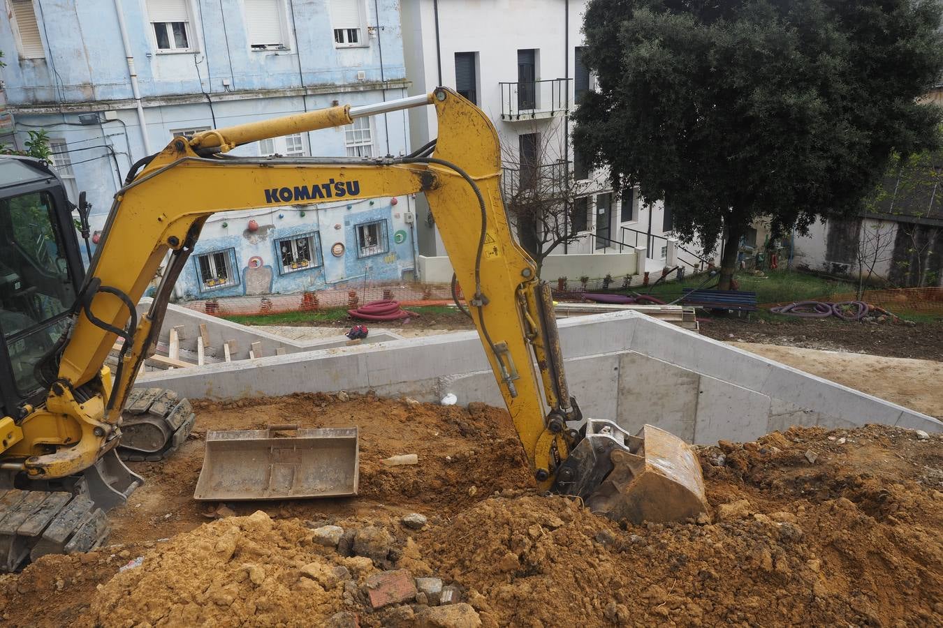 Fotos: Así son las tripas de las escaleras mecánicas del Gurugú