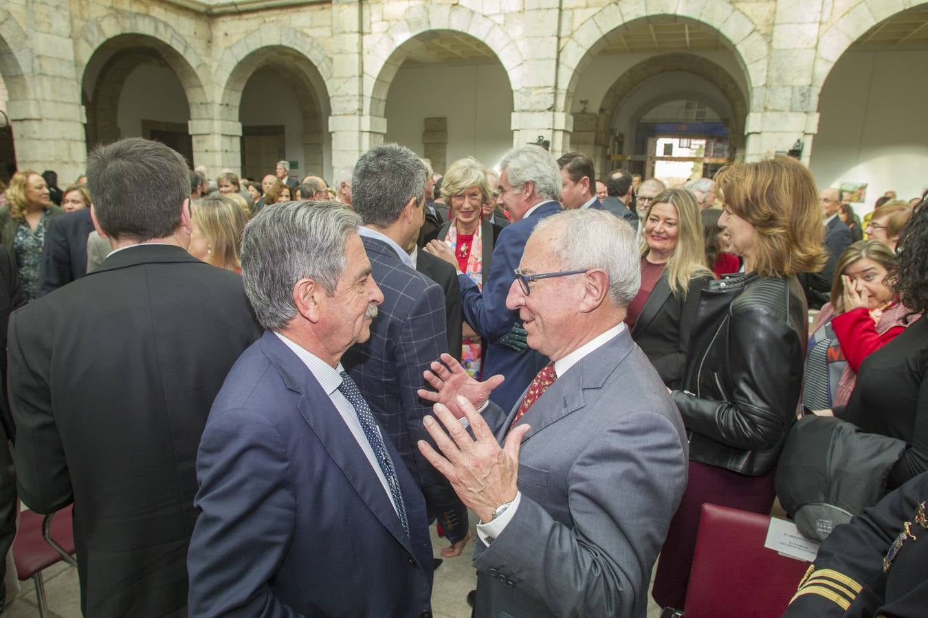 Fotos: Cantabria celebra el 40 cumpleaños de la Constitución