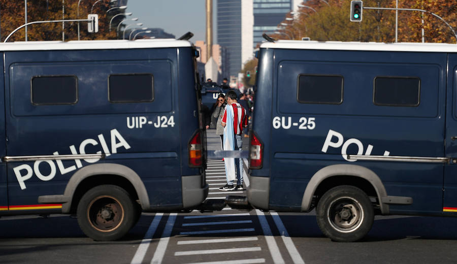 Fotos: River-Boca: pasión en las calles de Madrid