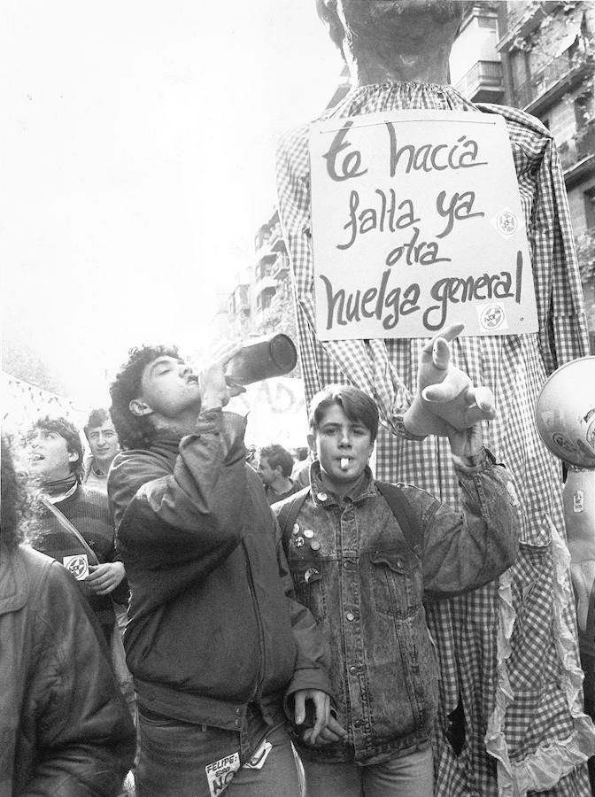 Más de ocho millones de trabajadores respaldaron el paro general, que forzó a González a comenzar a cimentar los pilares del Estado de bienestar