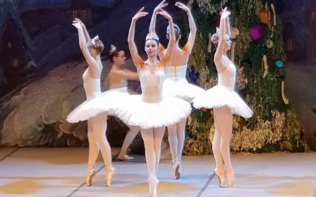 'El Cascanueces' del Kiev Grand Ballet