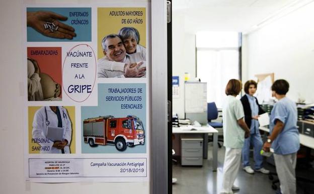 La epidemia de gripe empieza a sacudir a Cantabria y causa la primera muerte