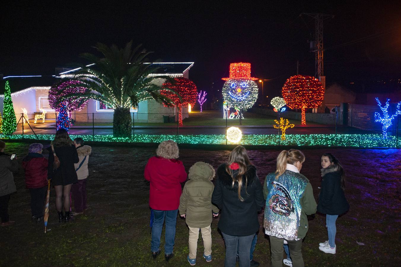La decoración de la casa más famosa de Cantabria en las últimas Navidades crea escuela entre los vecinos de la localidad