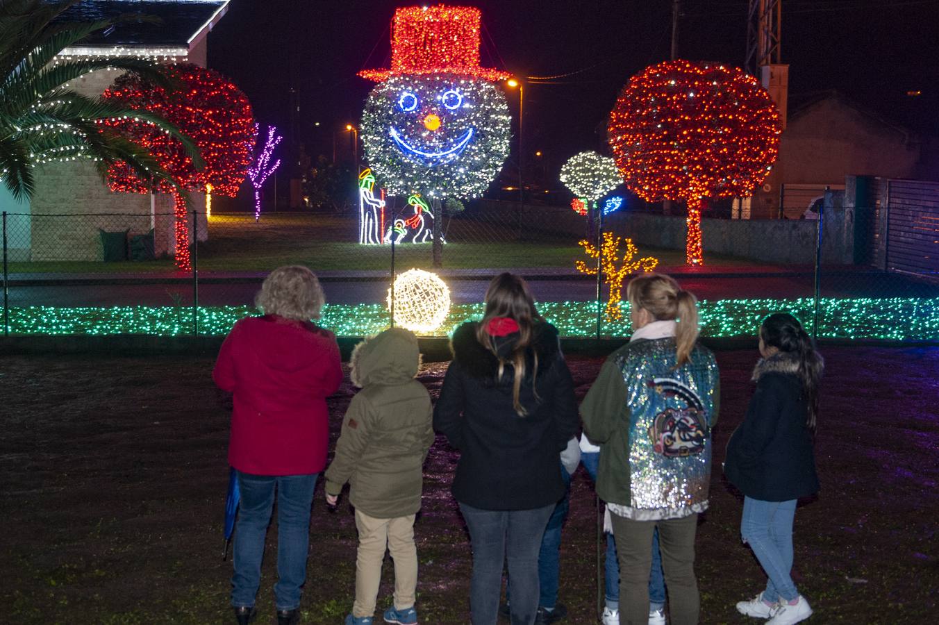 La decoración de la casa más famosa de Cantabria en las últimas Navidades crea escuela entre los vecinos de la localidad