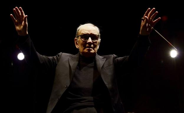 Ennio Morricone, durante un concierto en Londres en 2016.