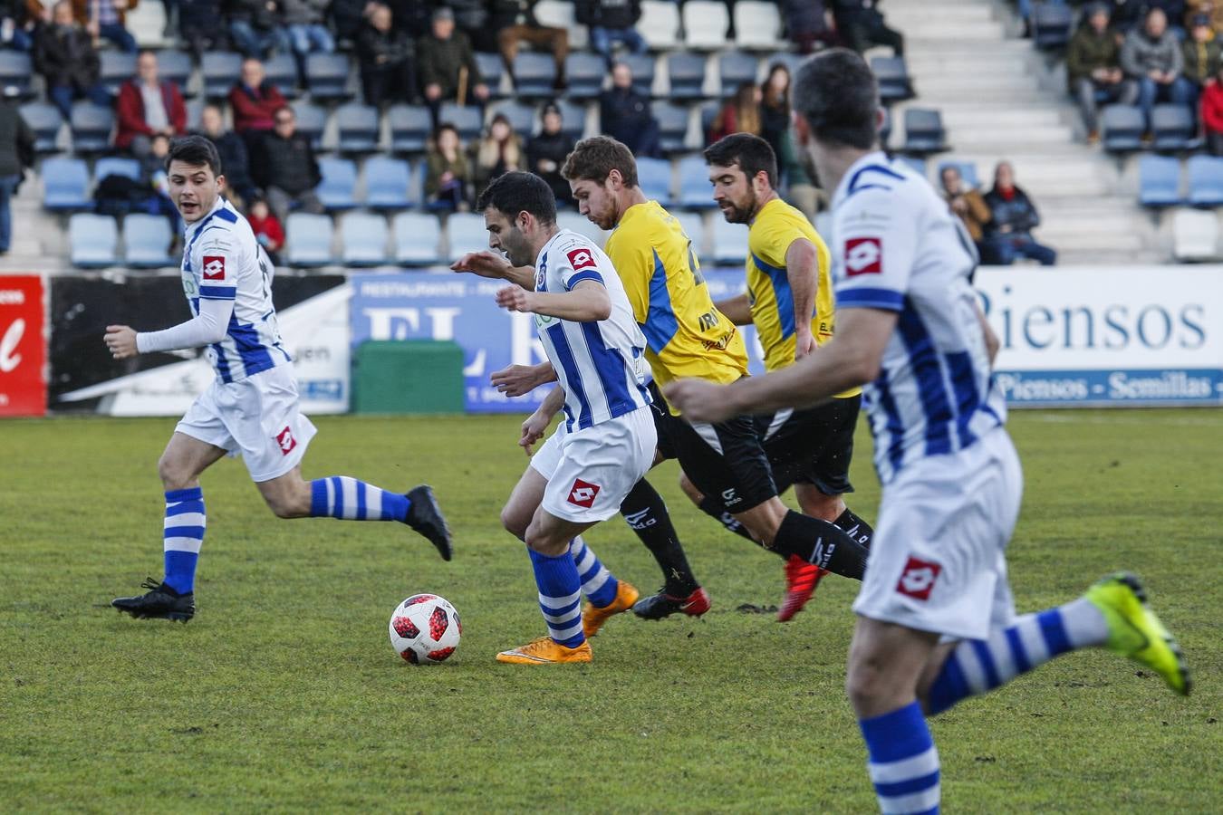 Fotos: Las mejores imágenes del partido de la Gimnástica frente al Real Unión