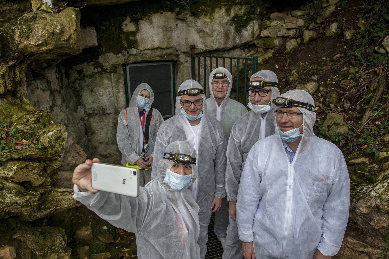 Ontañón asegura que las visitas a la cueva de Altamira se retomarán «cuando cambie el tiempo»