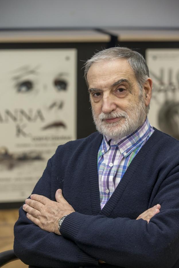 El santanderino Paulino Viota se define como «un historiador del cine». 