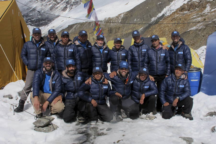 El veterano montañero, que el 5 de febrero cumplirá 80 años, se recupera de una operación de rodilla para ascender al Dhaulagiri la próxima primavera