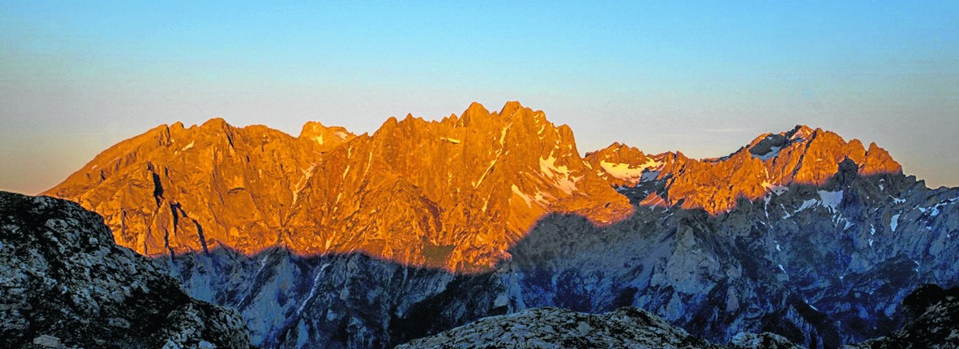 Vista panorámica de los Picos de Europa