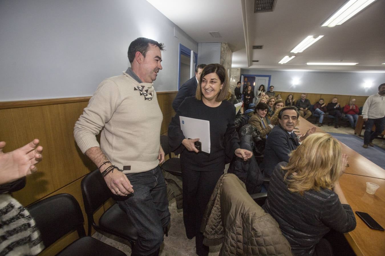 La líder del PP de Cantabria, María José Sáenz de Buruaga, será la candidata a la Presidencia regional, tras la renuncia de la campeona olímpica Ruth Beitia, «por expreso deseo» del presidente del partido, Pablo Casado.